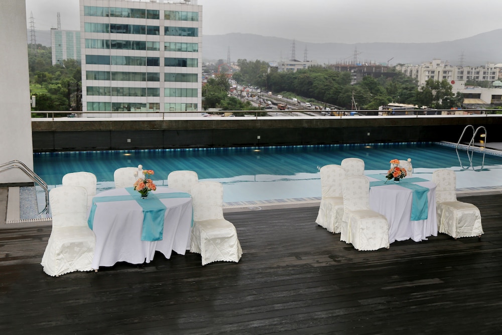 Park Inn by Radisson Navi Mumbai 42/44