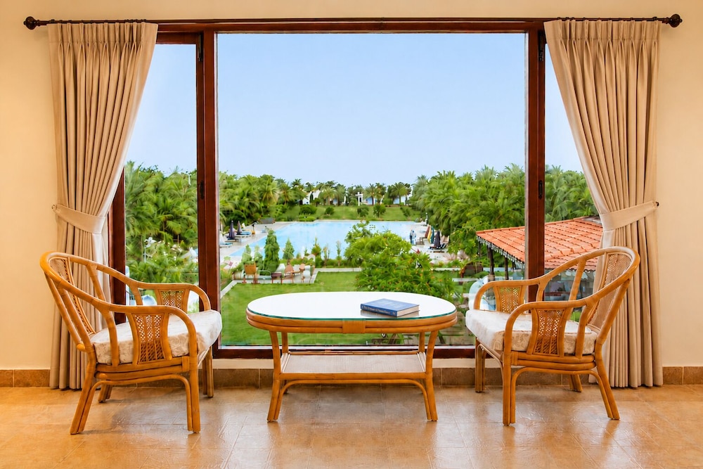CHARIOT BEACH RESORT 20/50
