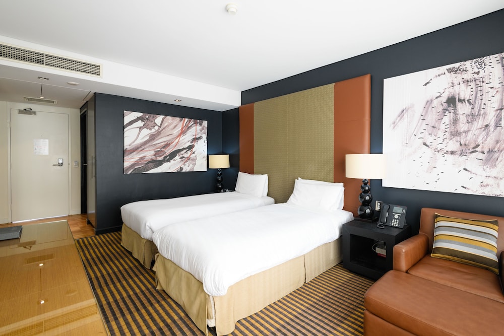 Lakeside Hotel And Conference Centre 12/49
