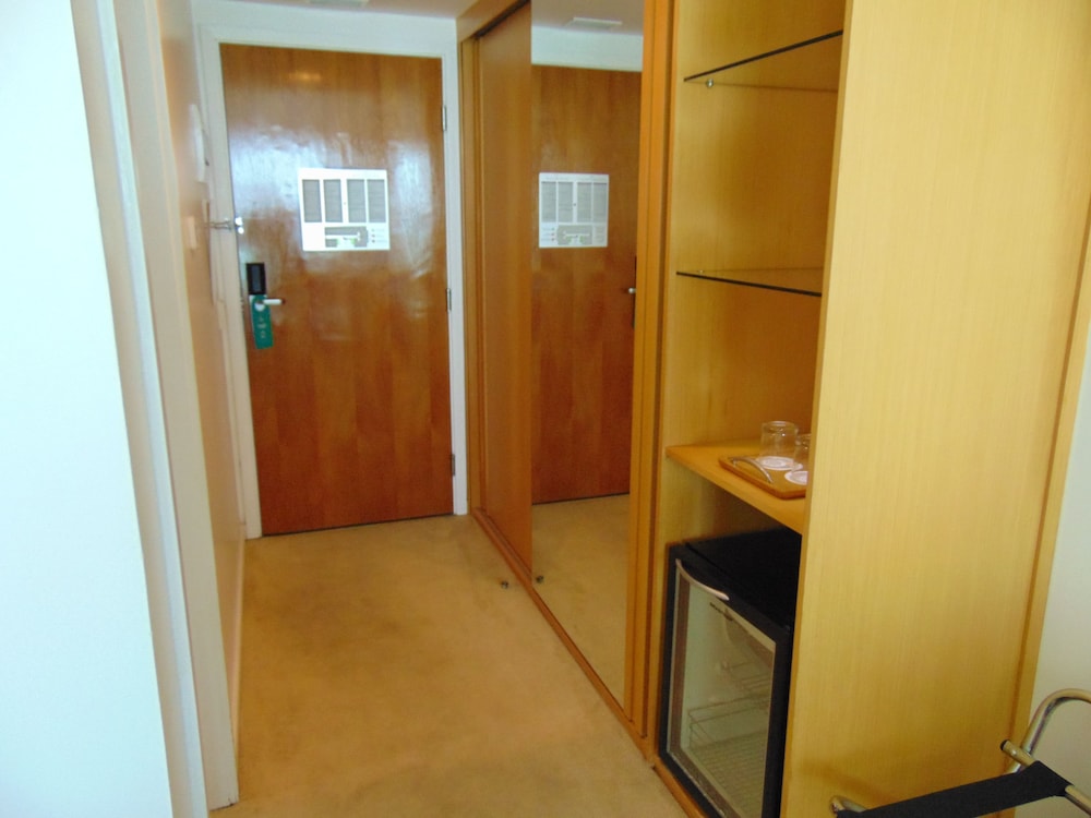 Mercure Macae Hotel 31/77