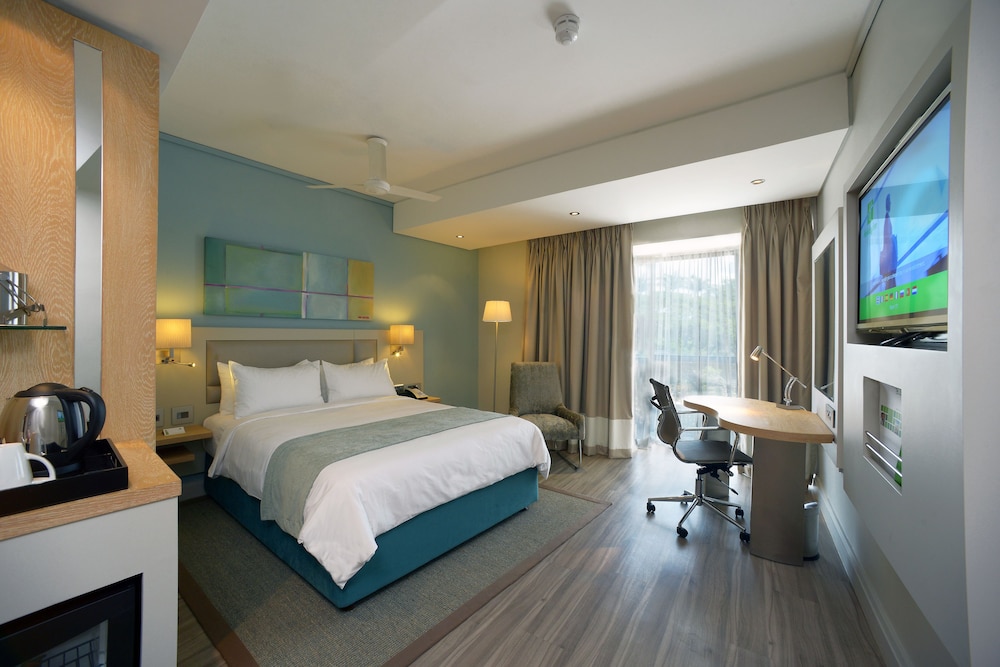 Holiday Inn Mauritius Mon Tresor 28/78