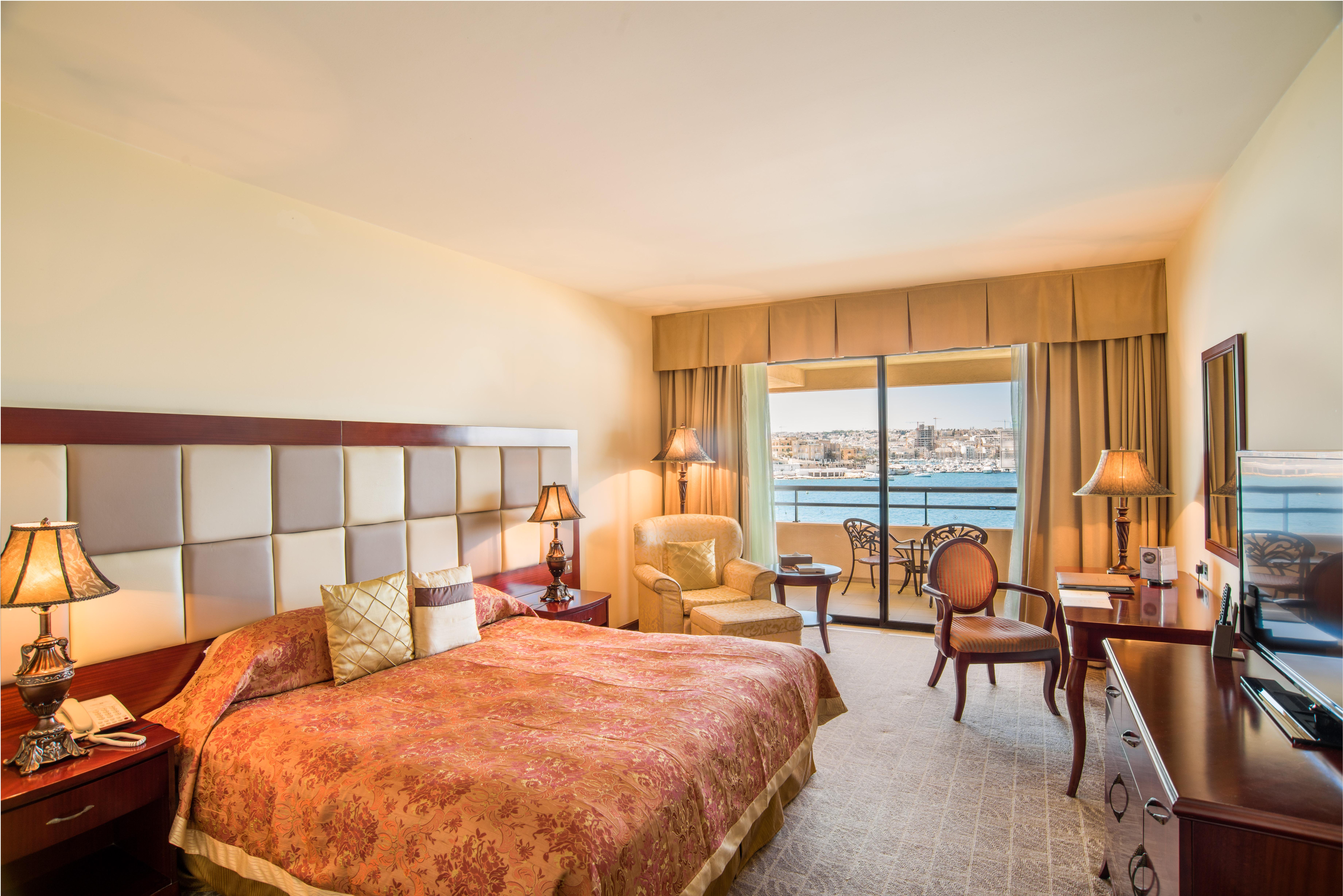 Deluxe, Sea Front, Balcony