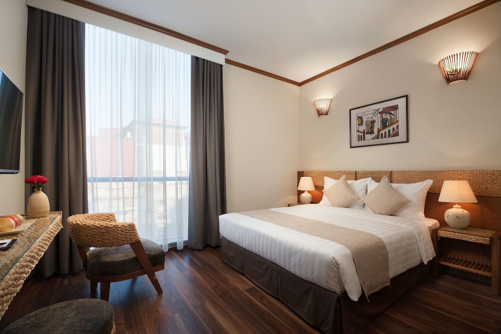 MK Premier Boutique Hotel 17/65