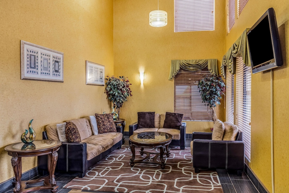 Quality Inn Rolla MO 33/49