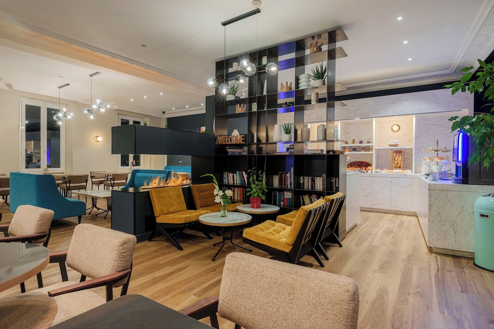 Hotel Annecy Allobroges 44/60