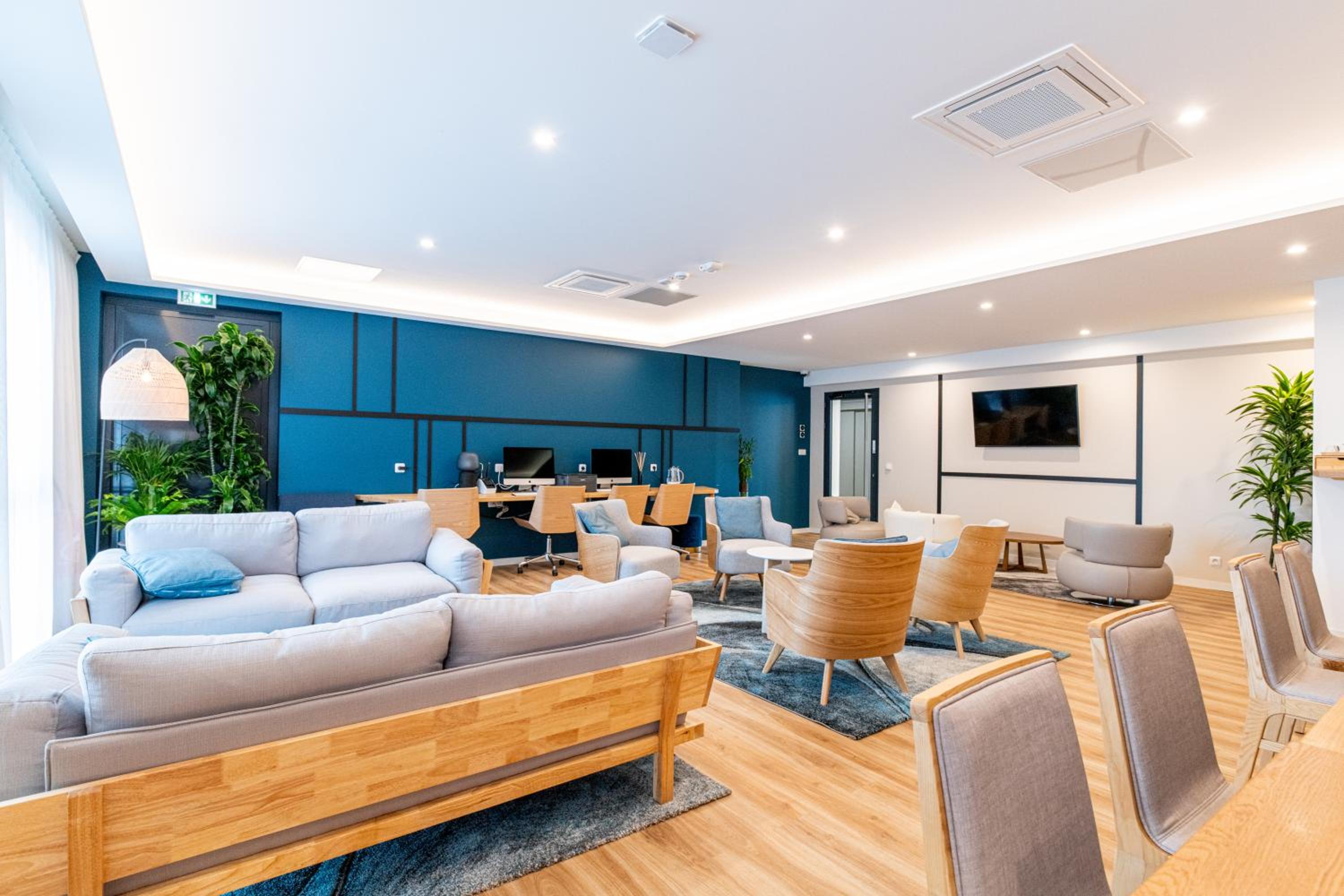 Woods Hotel Geneve-Thoiry 15/28
