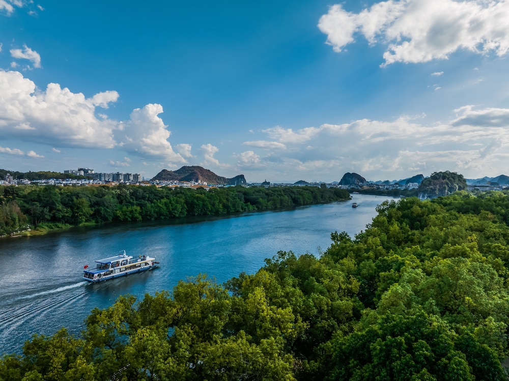 Wing Hotel Guilin - Central Square 41/50