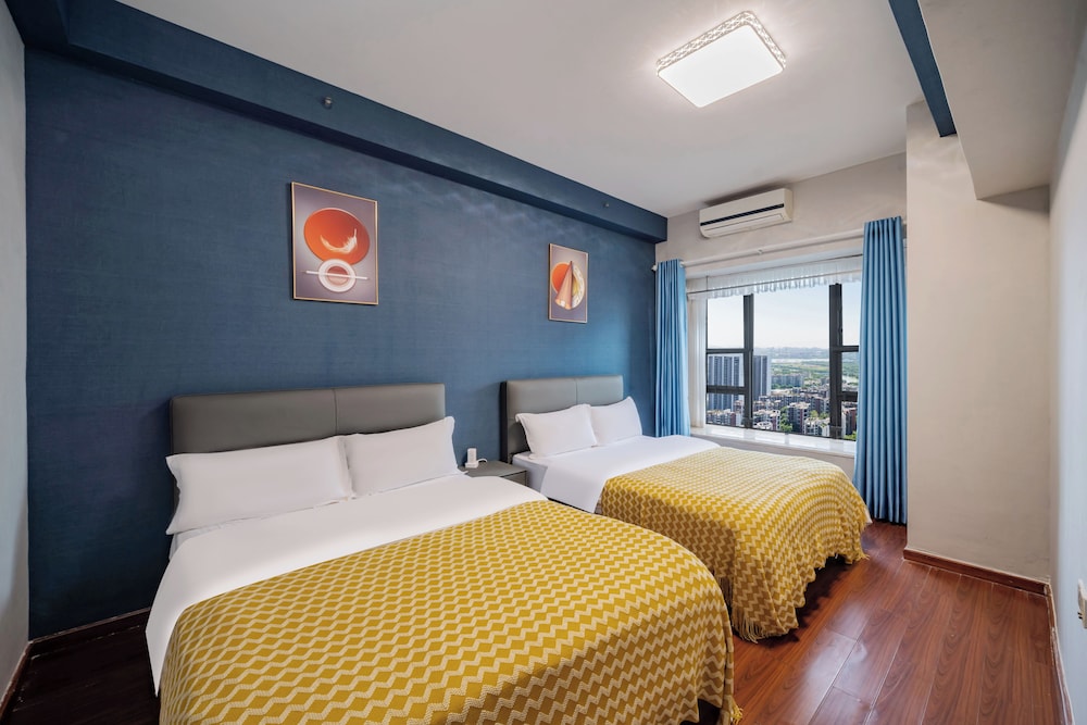 BUSINESS, SUITE, TWIN BEDS