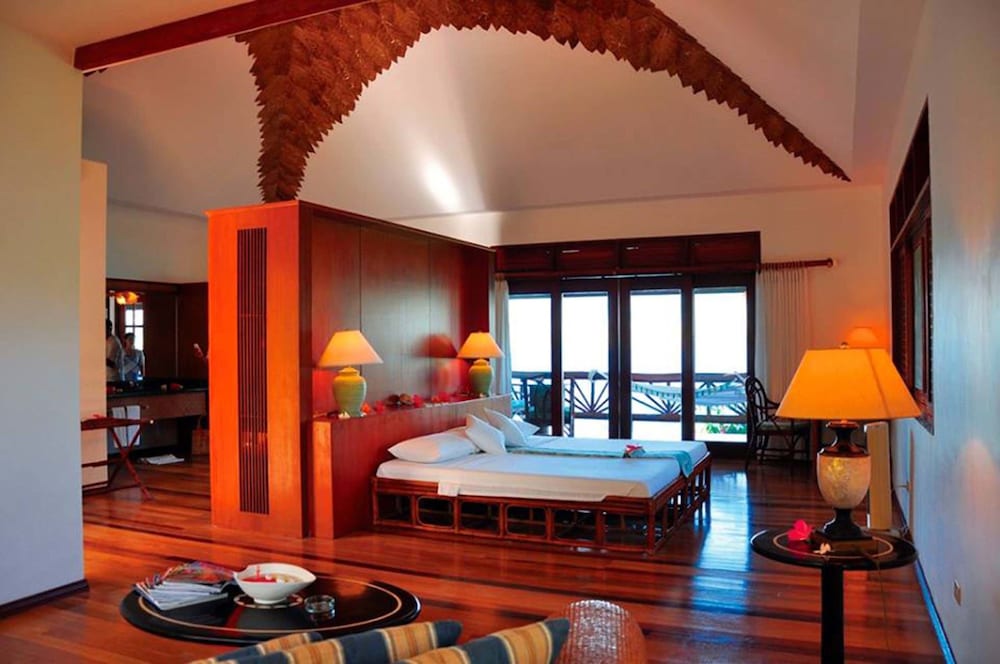 Badian Island Wellness Resort 5/50