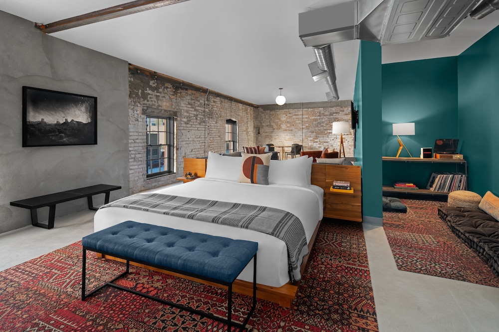 WASATCH, STUDIO, SUITE