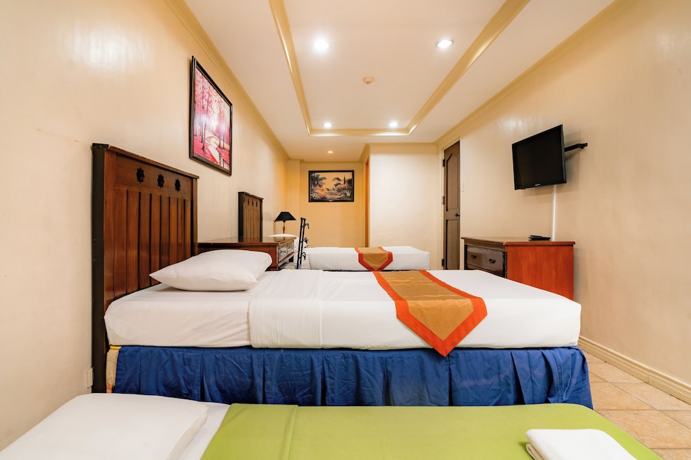 Crown Regency Residence Davao 14/50