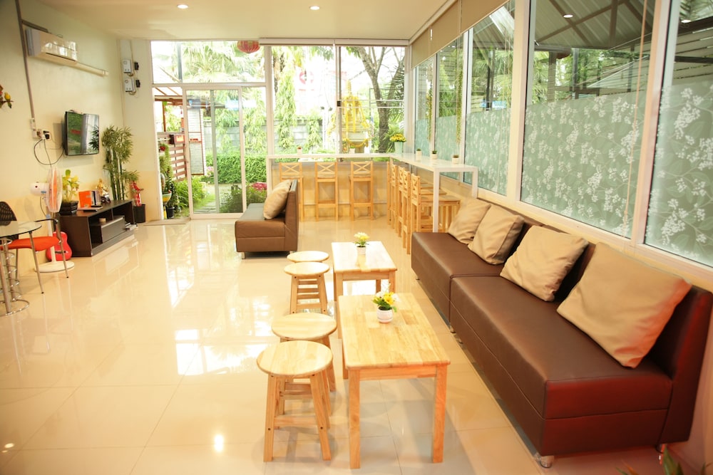 Friend's House Resort 31/45
