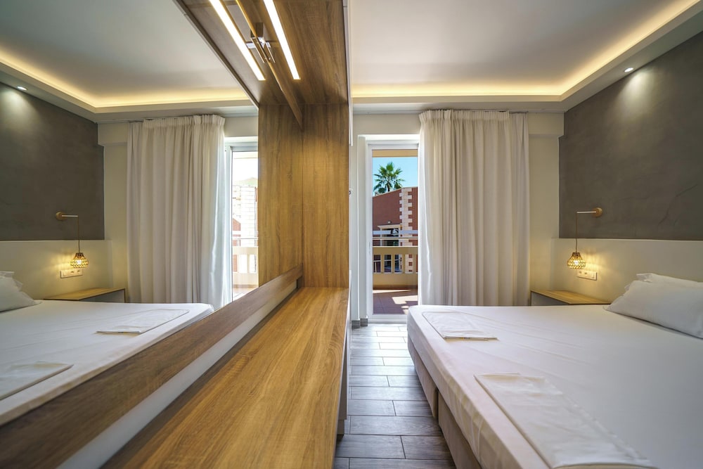 1 BEDROOM, SUPERIOR, APARTMENT, SEA VIEW
