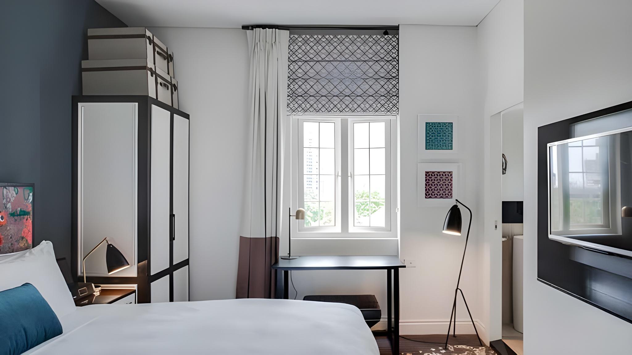 Room at The Inchcolm a EVT Hotel, BRISBANE