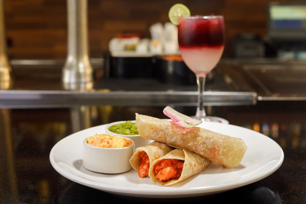 Real Inn Tijuana by Camino Real Hotels 17/50
