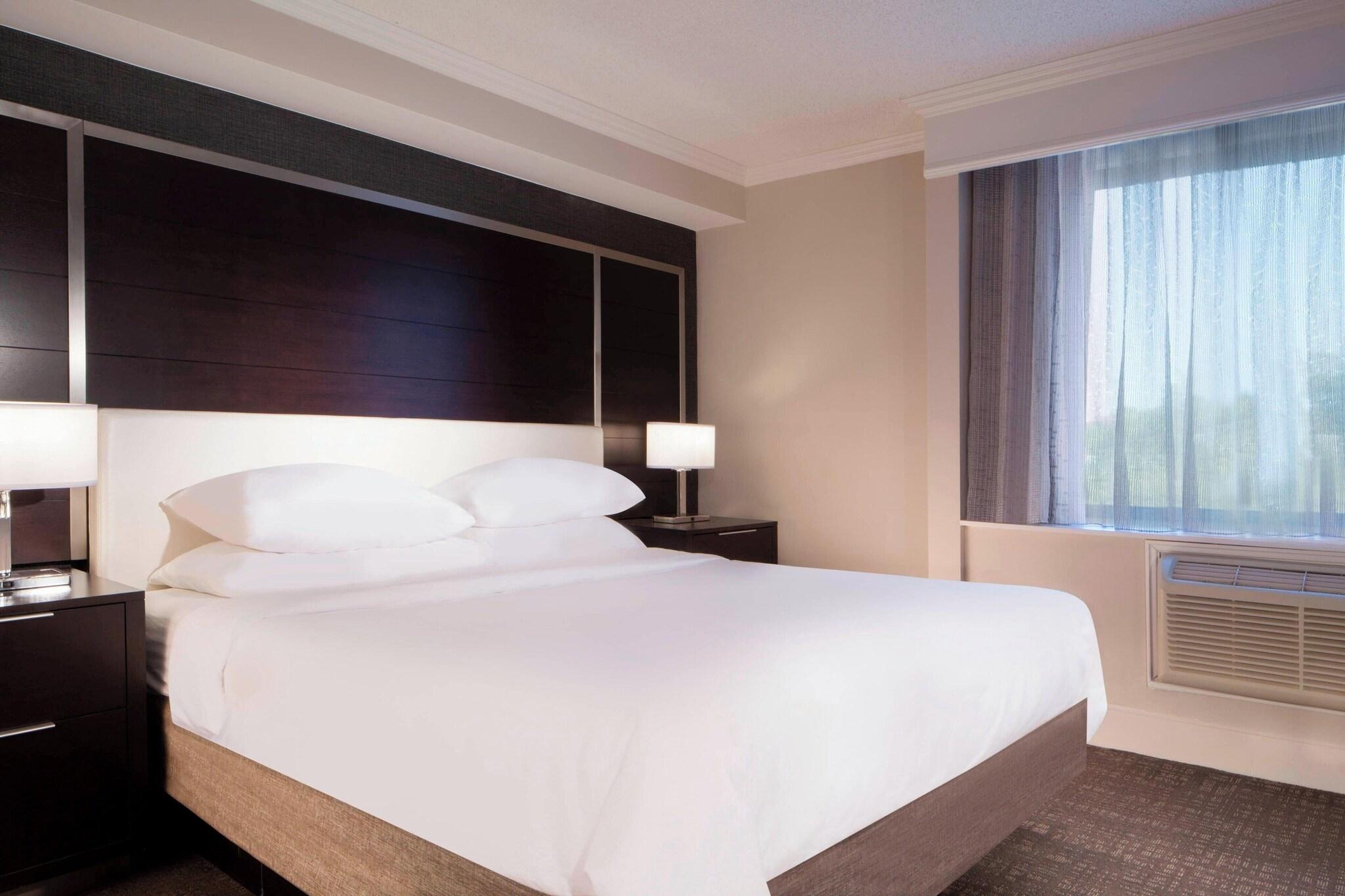 Room, Double Bed, Accessible
