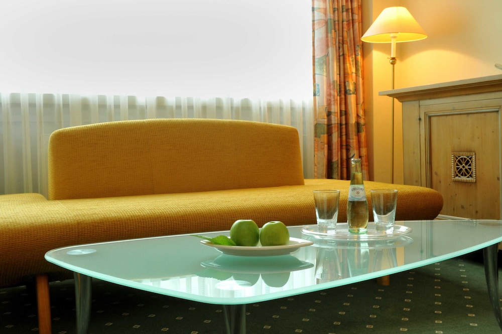 Stadt Munchen Hotel 25/33