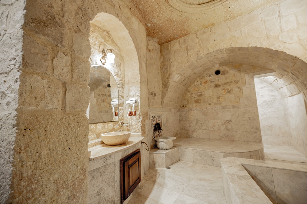 Kemerhan Hotel & Cave Suites 20/50
