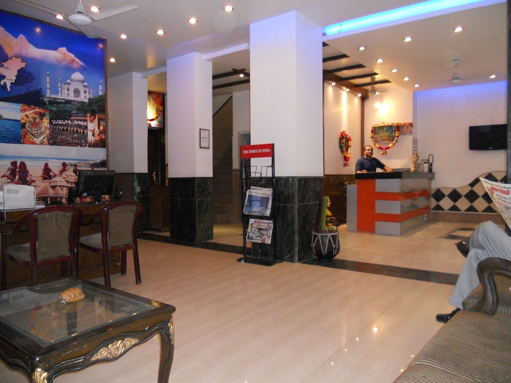 Hotel Amax Inn 23/39