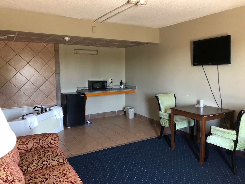 New Bedford Inn Suites 53/69