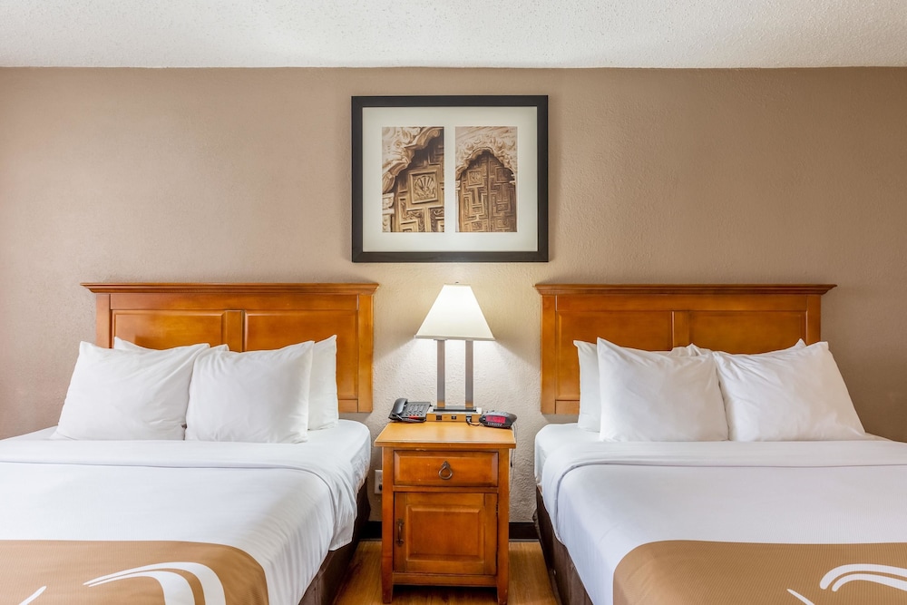 Quality Inn Pasadena - Houston East 16/63