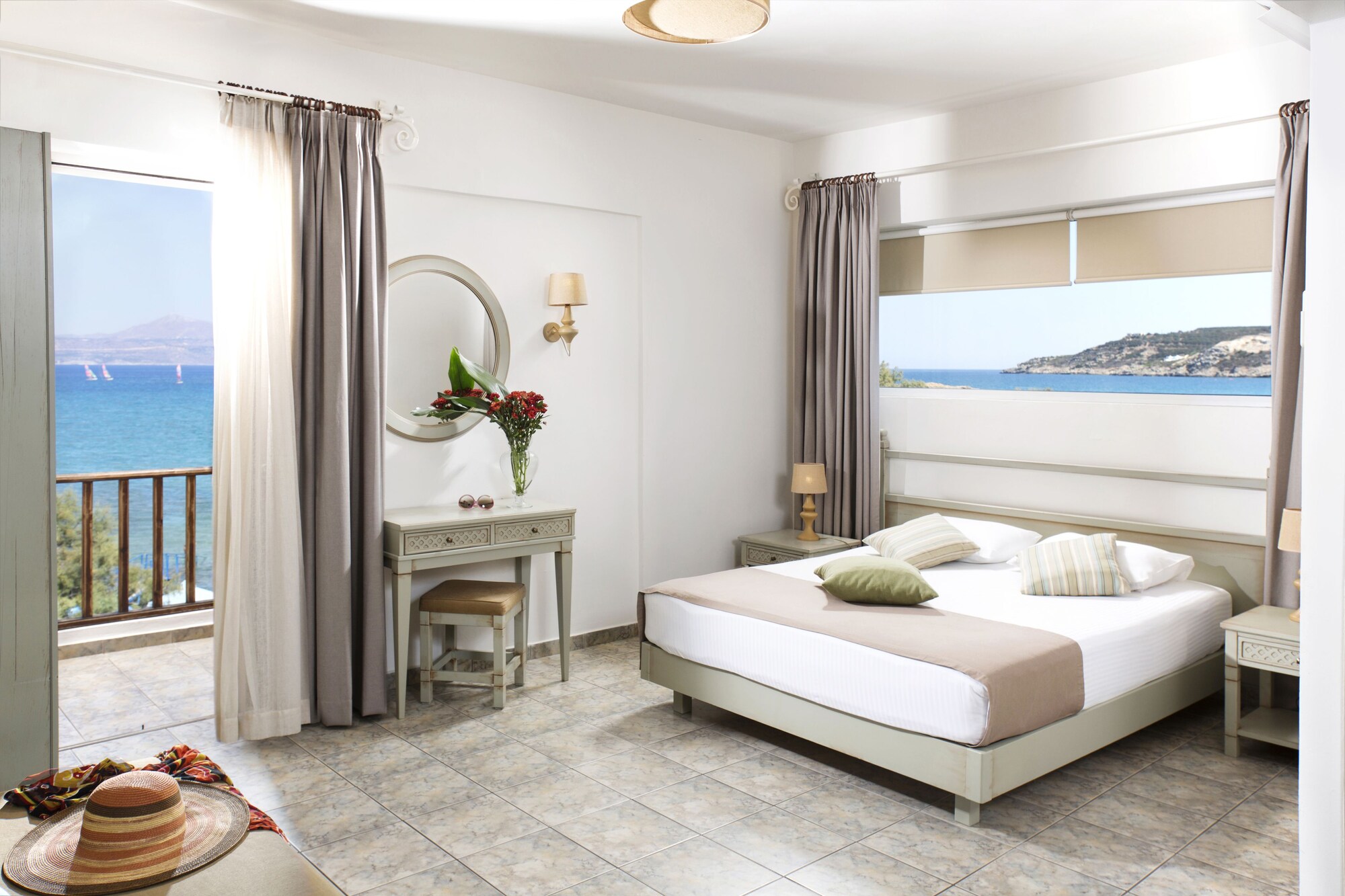 STUDIO, SEA VIEW, BALCONY, ALMYRIDA STUDIOS