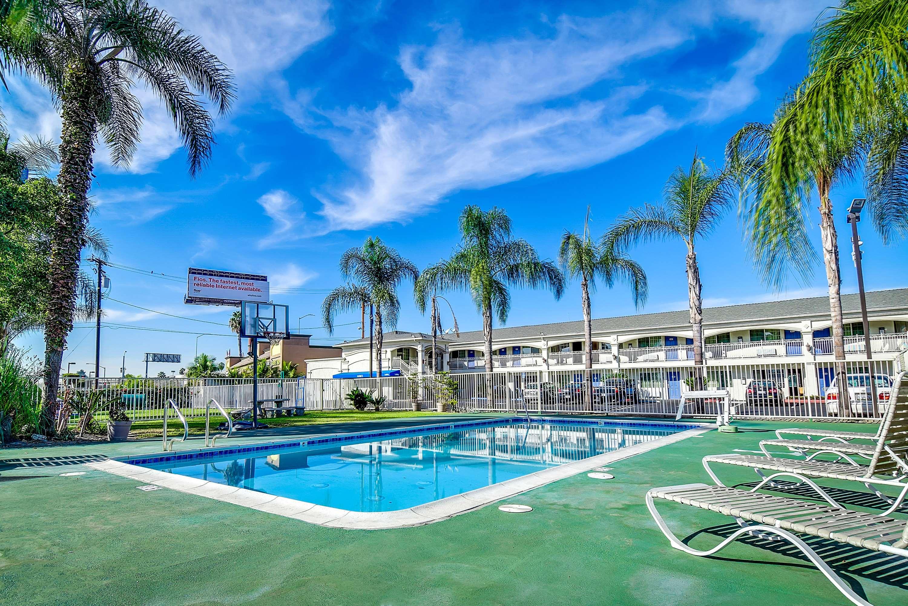 Motel6 Garden Grove, CA 37/40