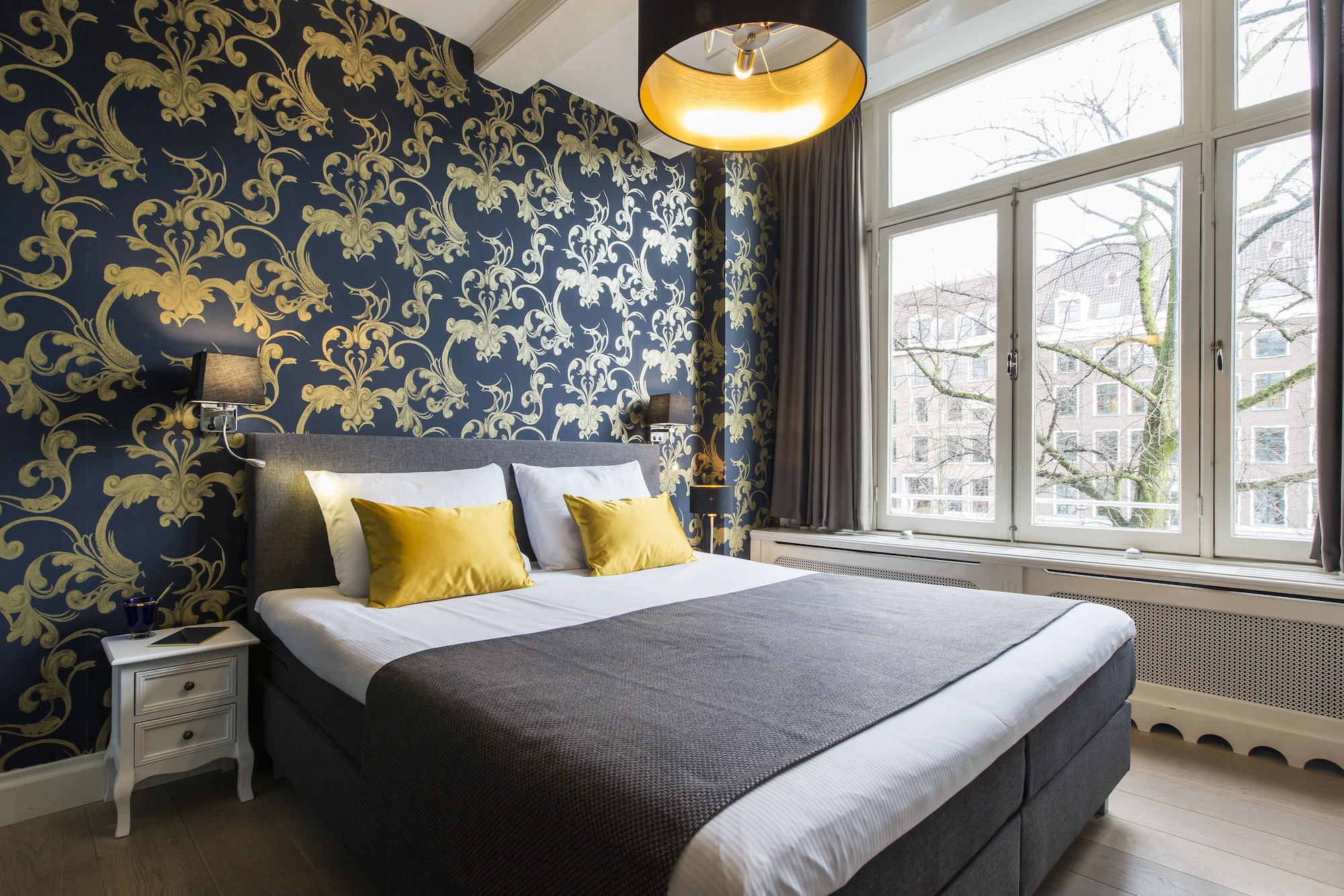 DELUXE, CANAL VIEW, XL