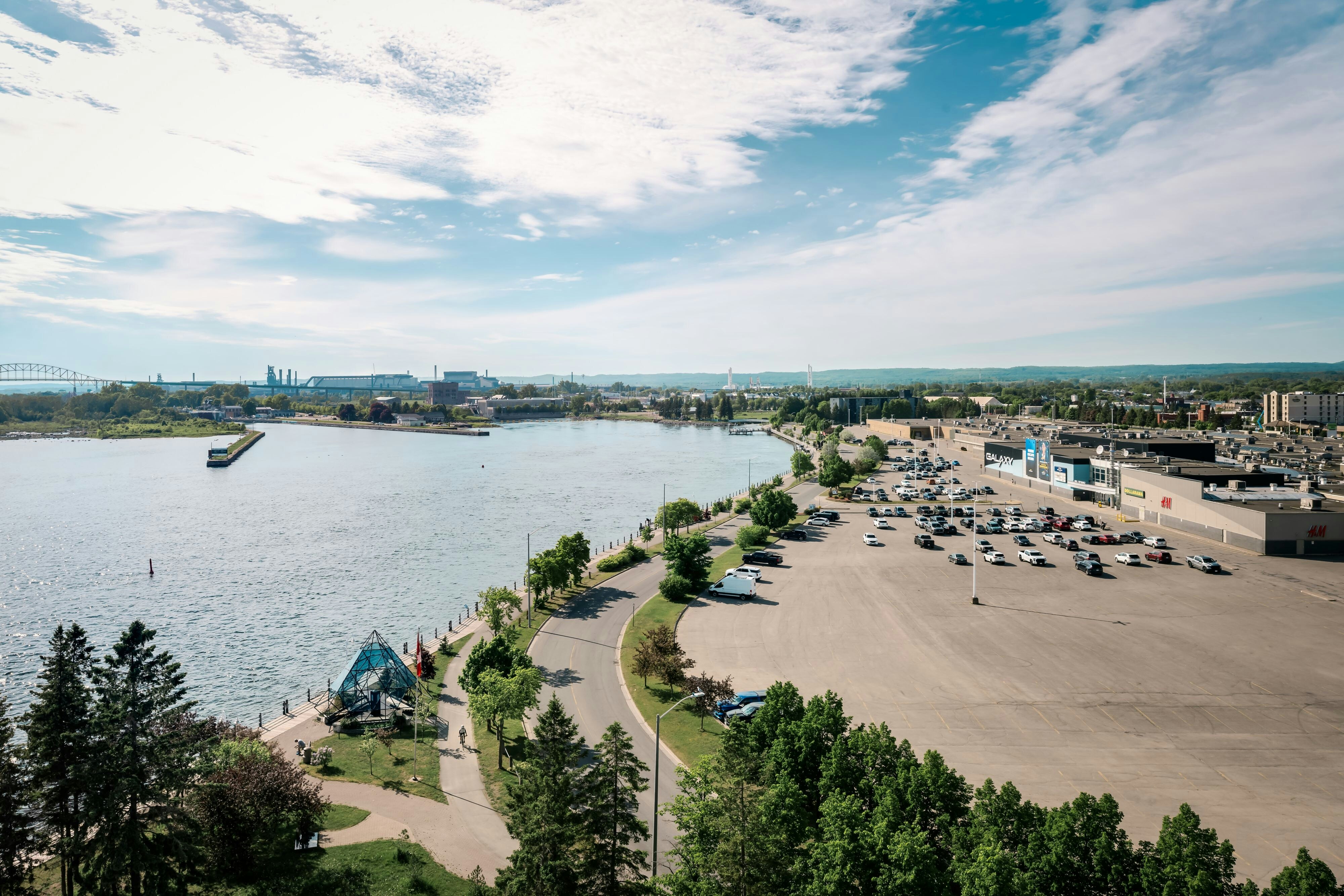 Delta Hotels Sault Ste. Marie Waterfront 35/39