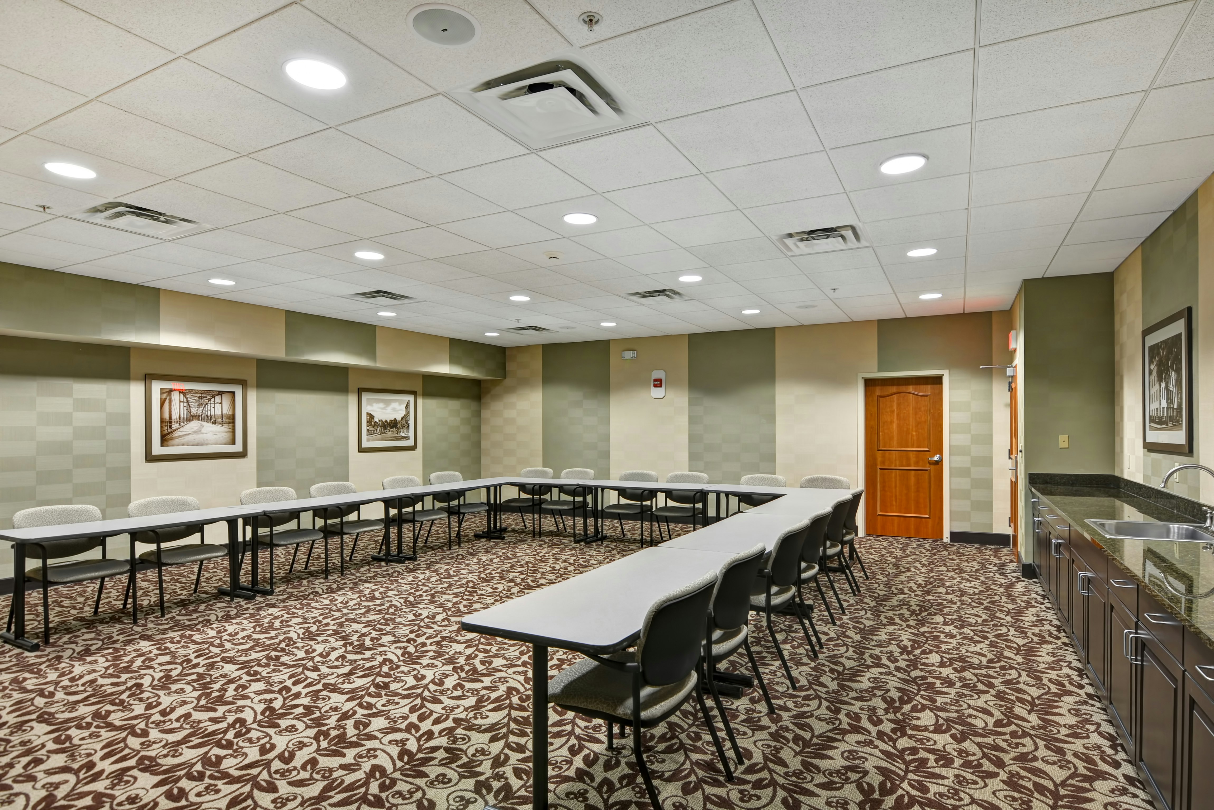 Hampton Inn Tunkhannock 20/21