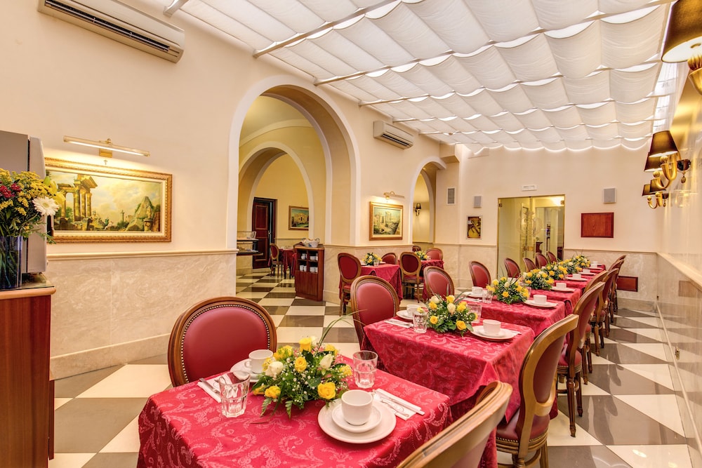 Hotel Contilia 58/66