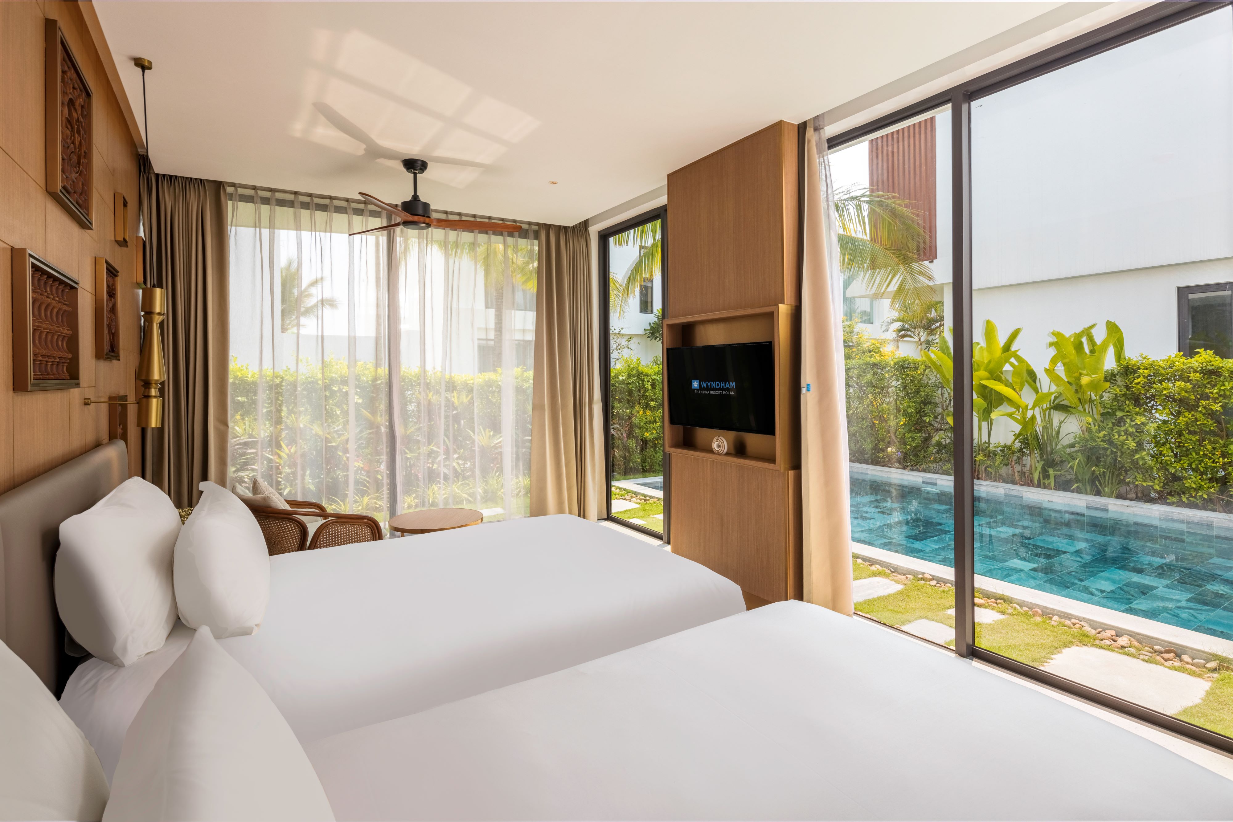 Royal Beachfront Villas & Spa Hoi An Danang 20/134