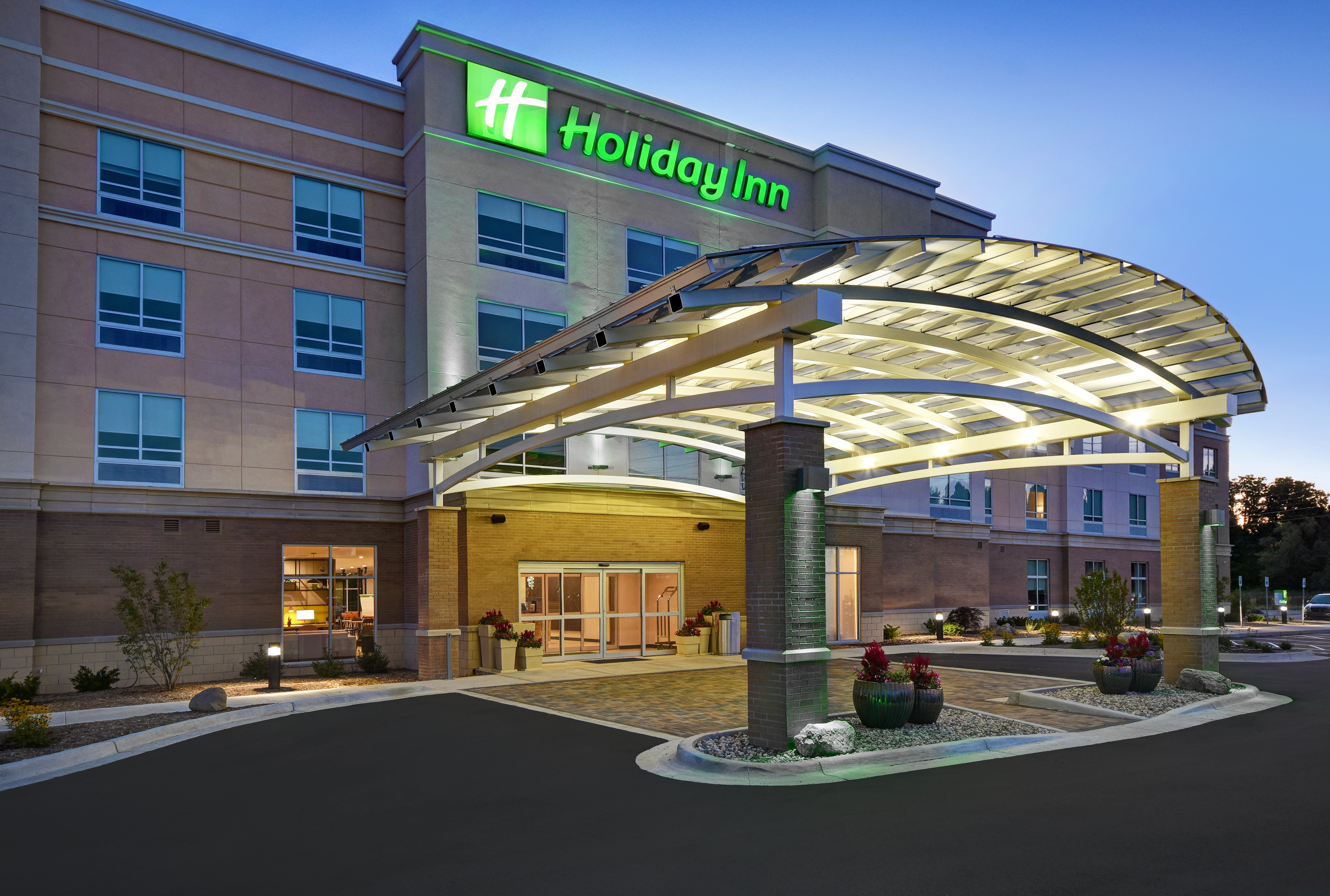 Holiday Inn Grand Rapids North 65/71