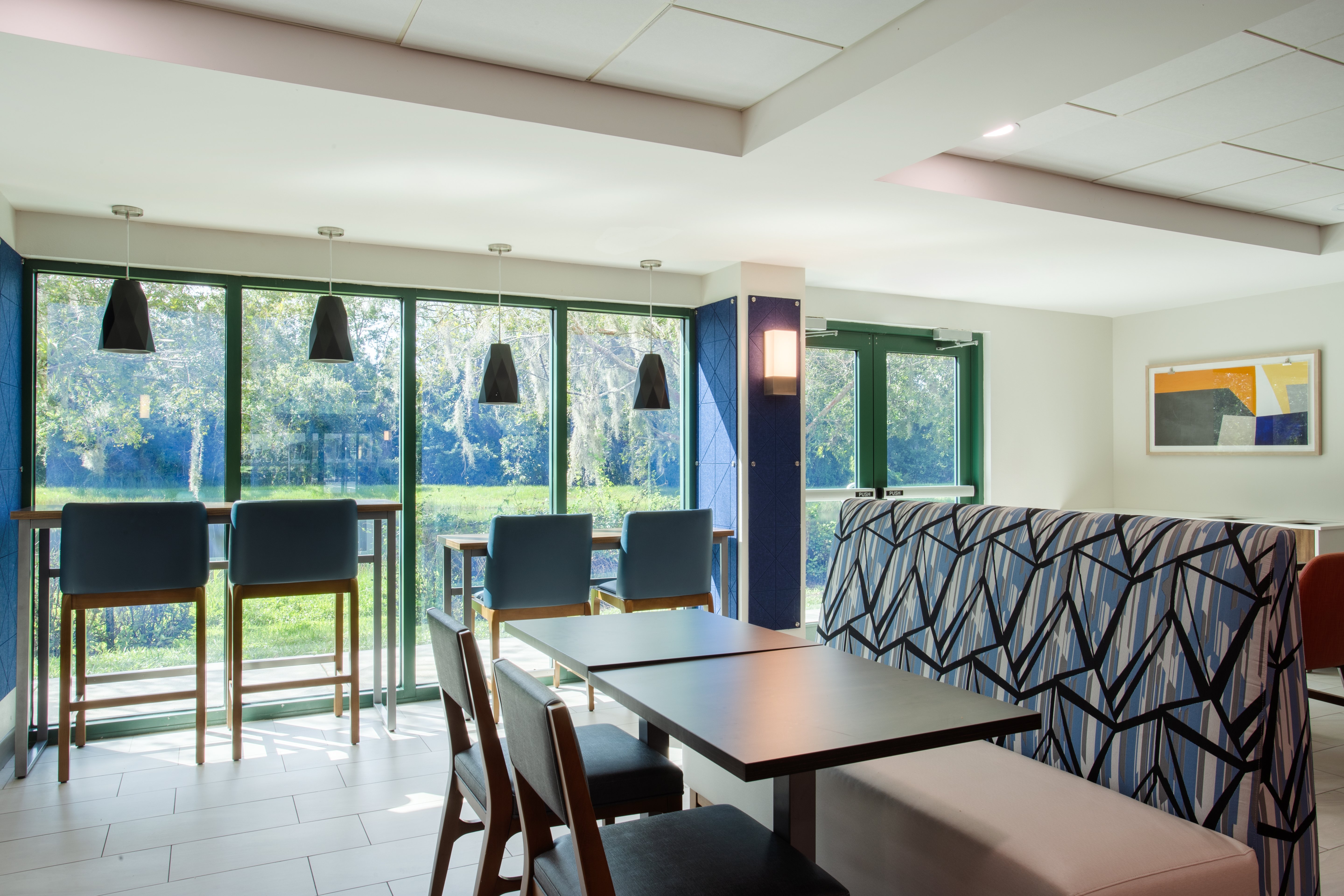Holiday Inn Express & Suites Bradenton East-Lakewood Ranch 34/50