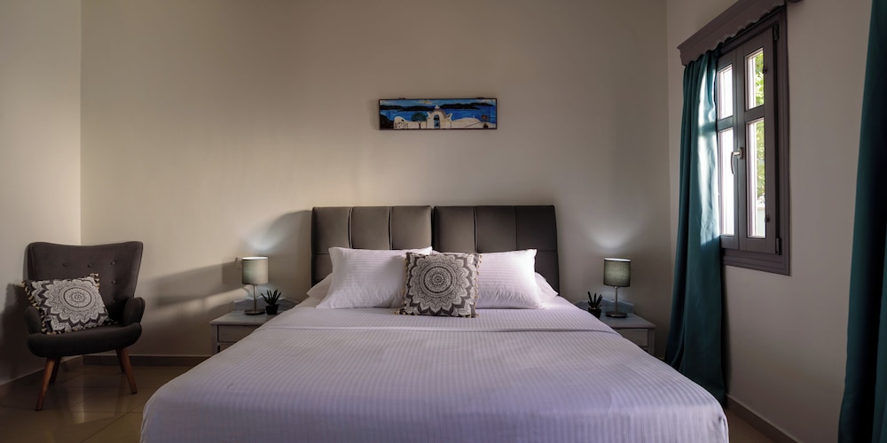 SMARAGDI APARTMENTS 16/55