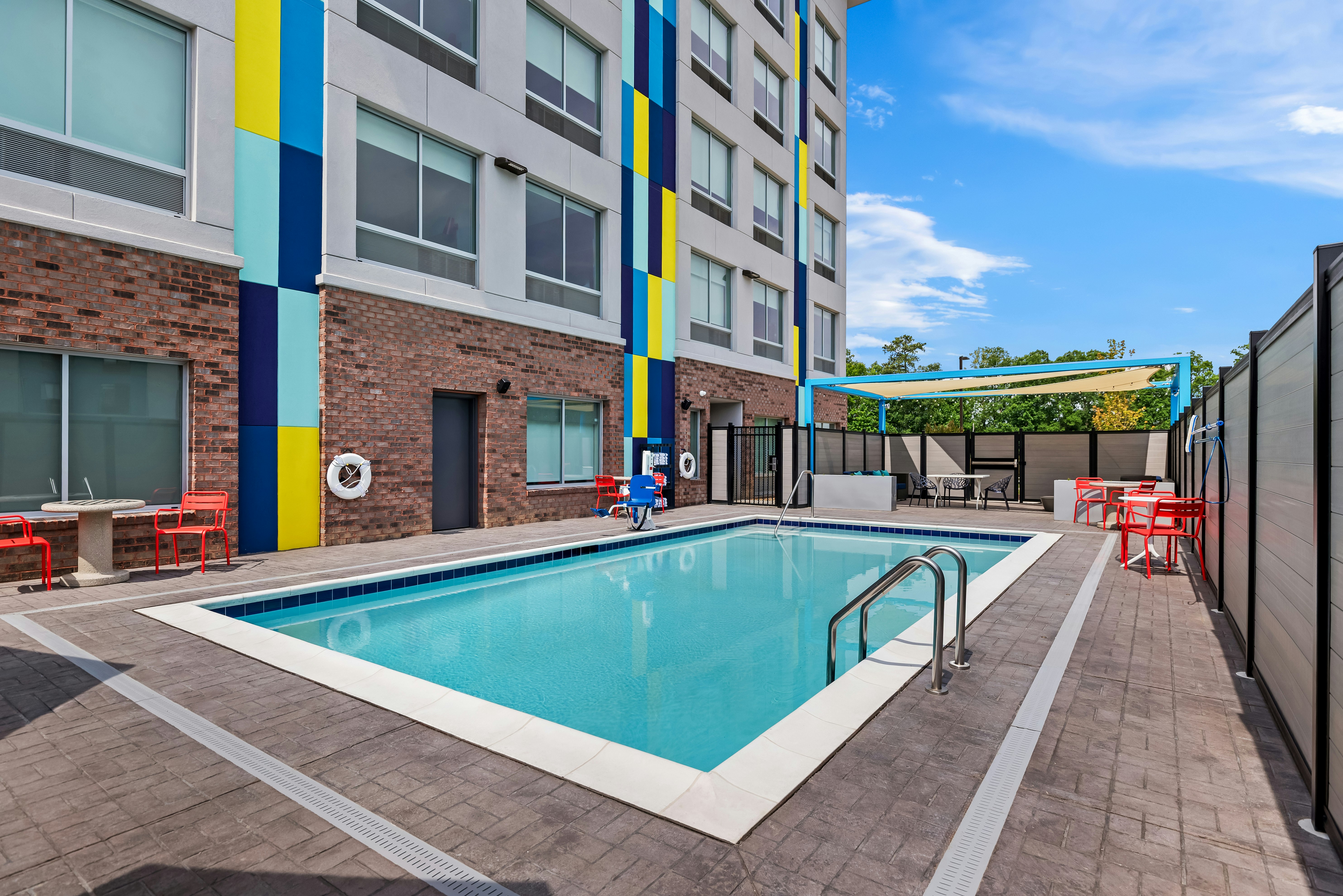 Tru by Hilton Richmond Northwest 25/25