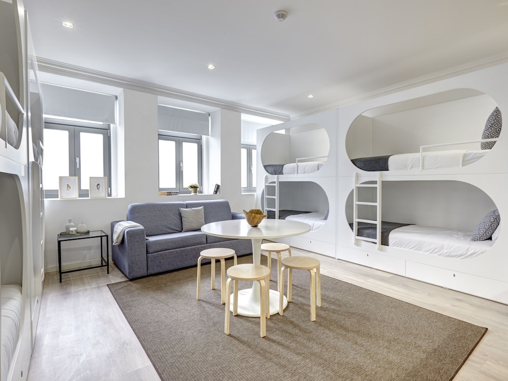 Porto Downtown Lovers Suites Bombarda 451 35/50