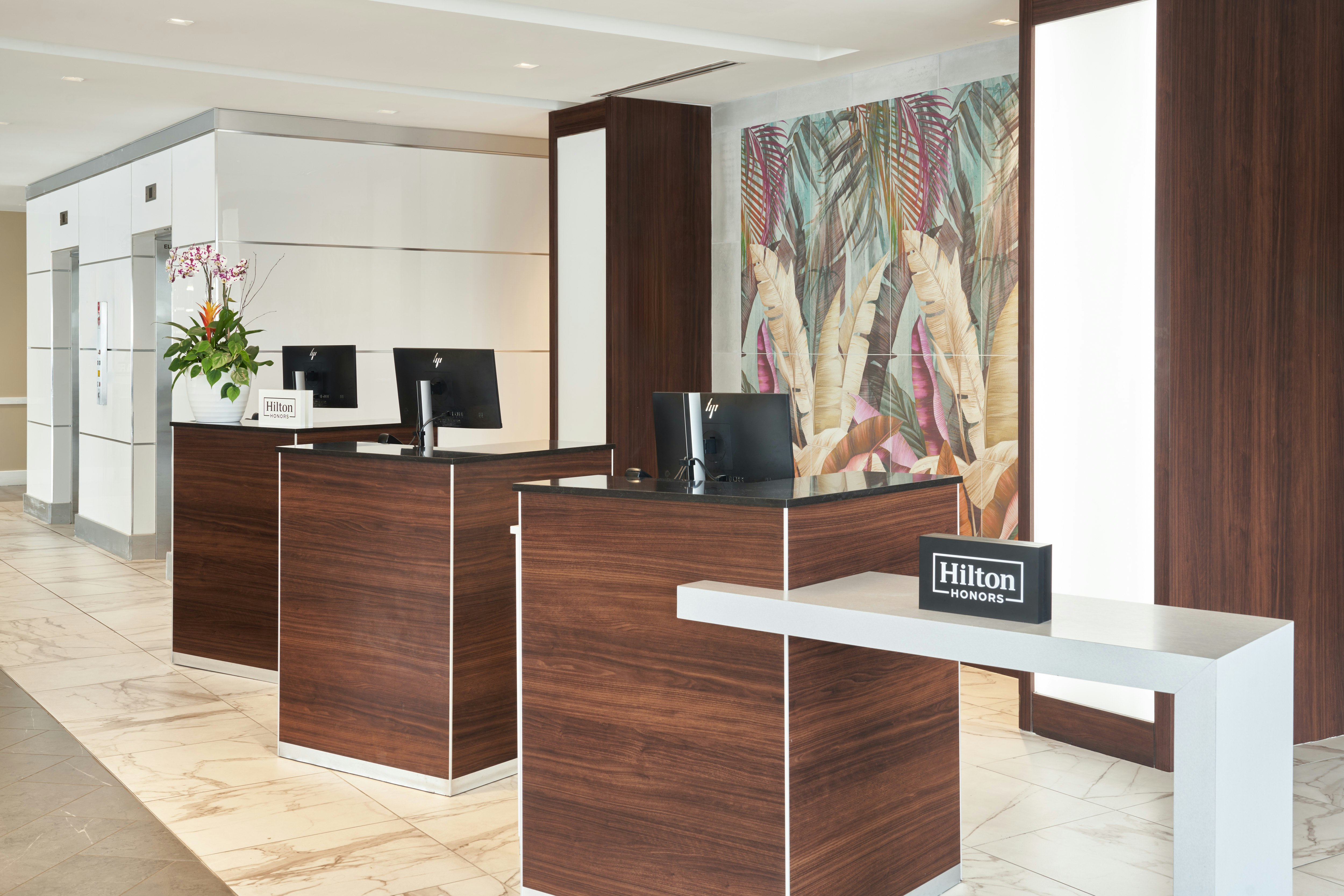 DoubleTree by Hilton Miami North I-95 6/34