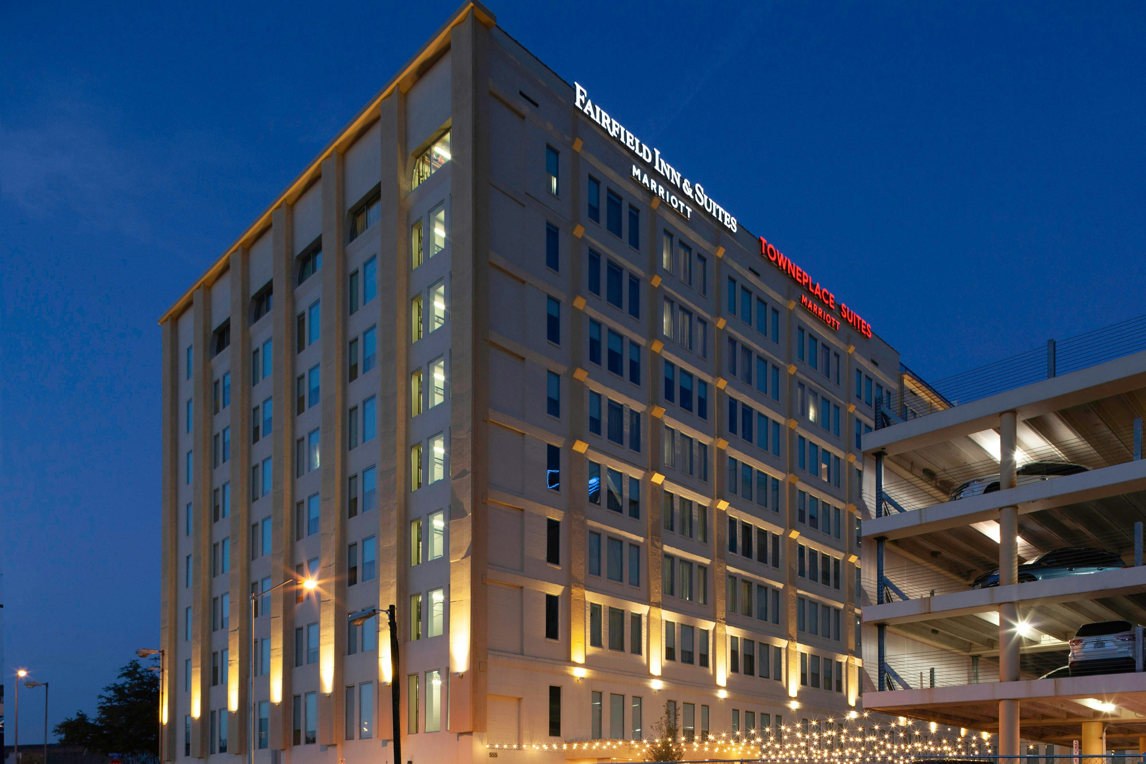 FAIRFIELD INN AND SUITES DALLAS DOWNTOWN 写真1