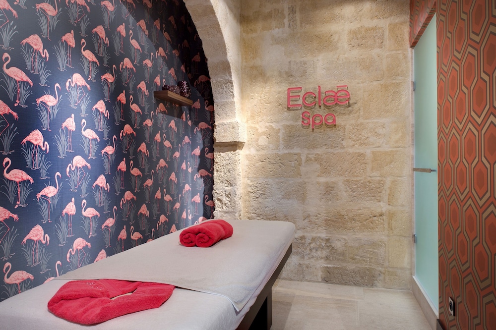 Boutique Hotel des Remparts 8/50