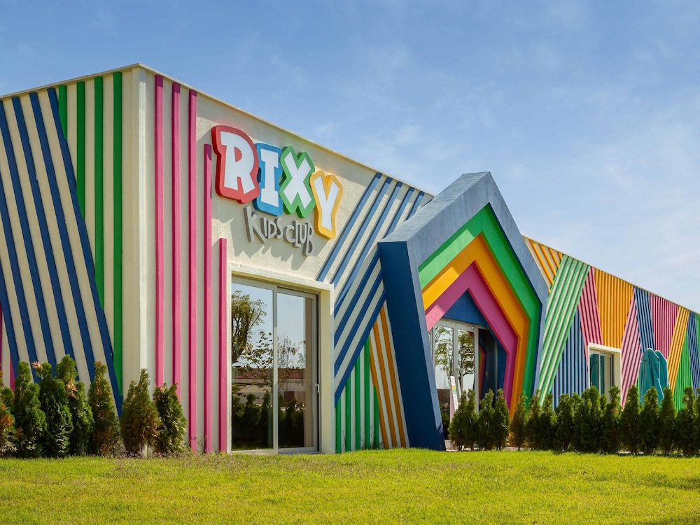 Rixos Water World Aktau 1/50