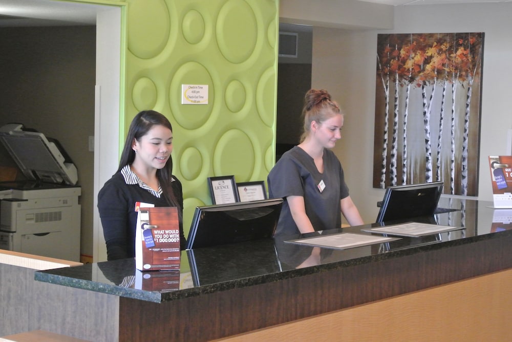 Home Inn and Suites Lloydminster 9/50