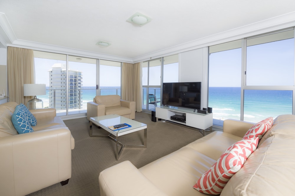 Sunbird Beach Resort 44/67
