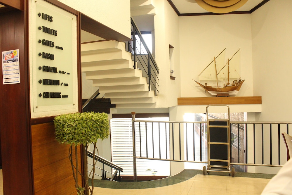Keys Hotel Malabar Gate 35/50