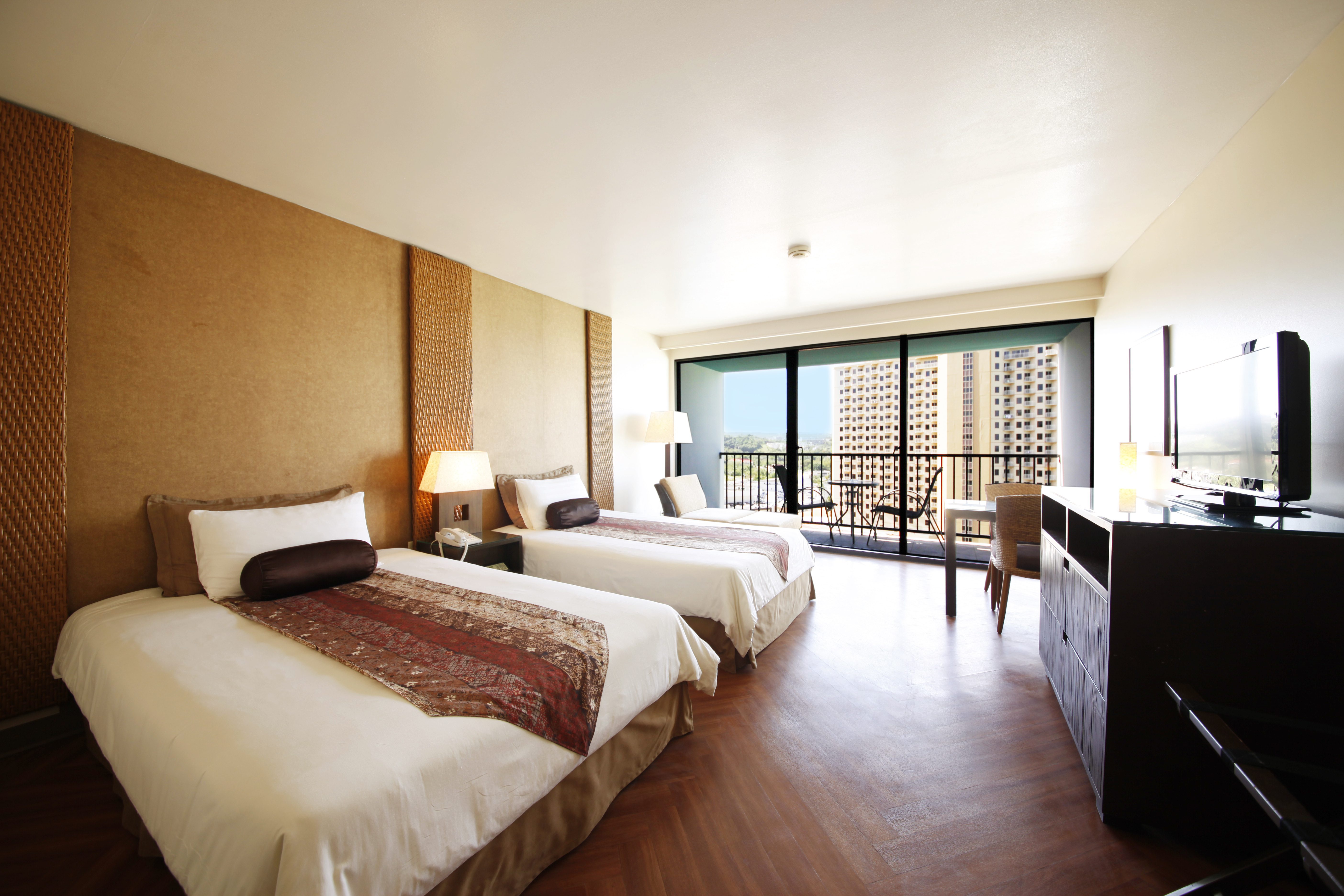 Infinity, Twin Beds, Ocean View