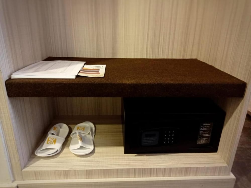 Grand Kolopaking Hotel 17/25