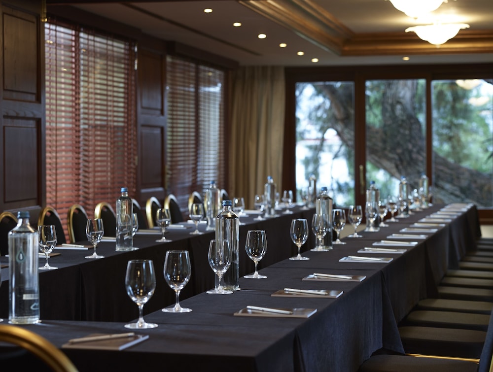 GRAND SERAI CONGRESS & SPA 57/64