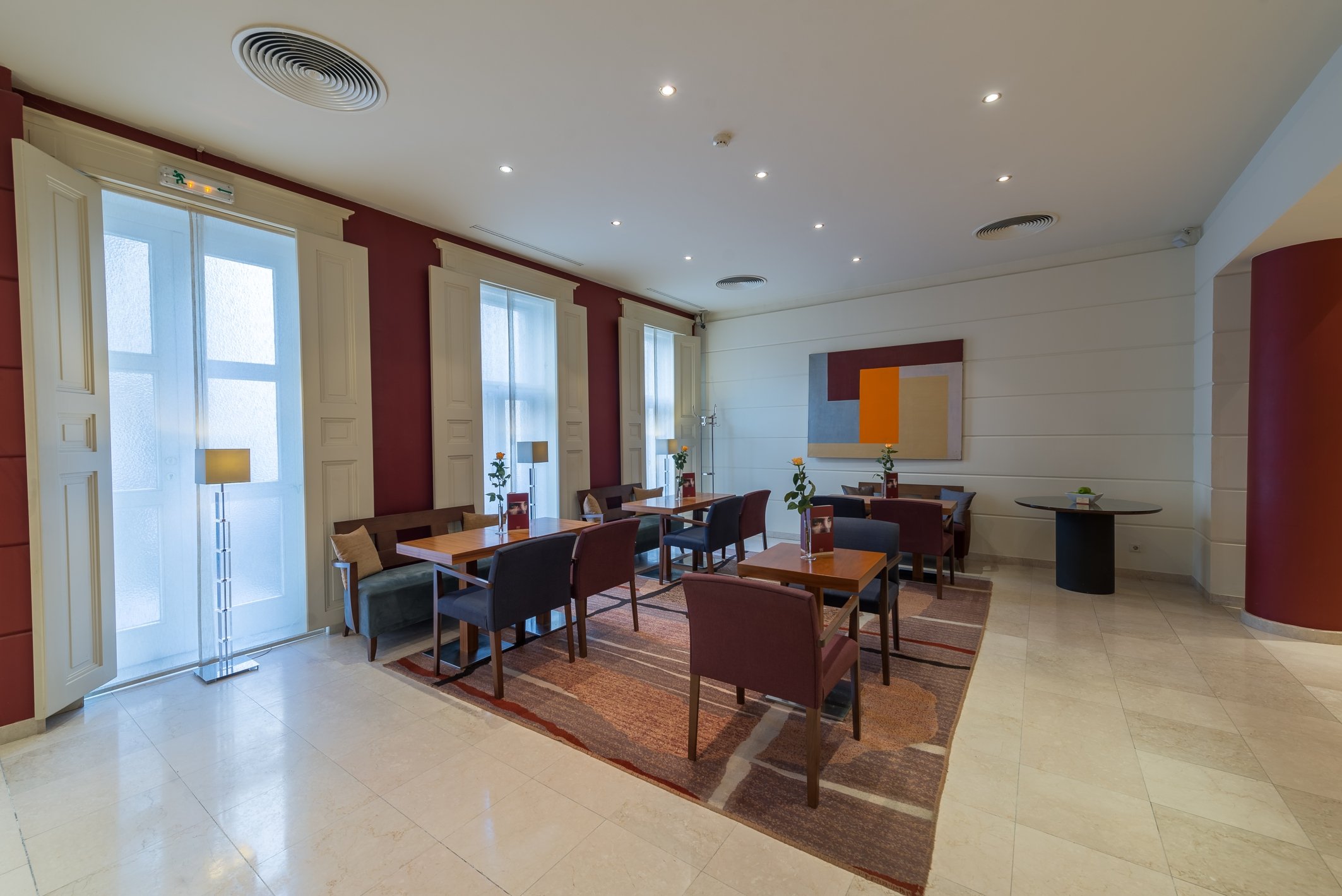 KK Hotel Opera 30/58