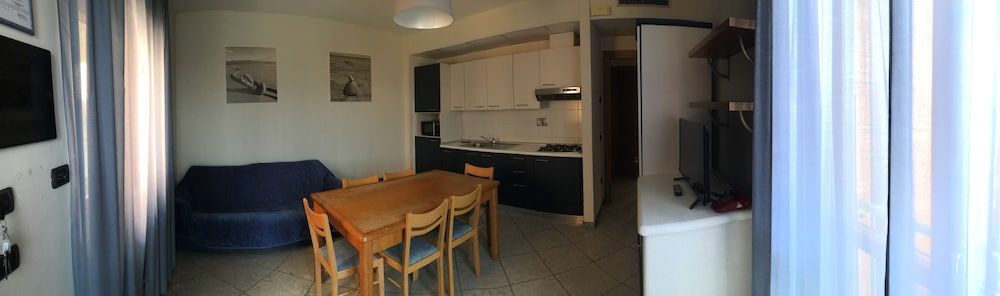 Continental Resort 35/43