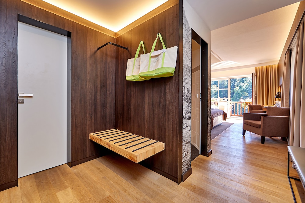 HOTEL AM BADERSEE 35/64